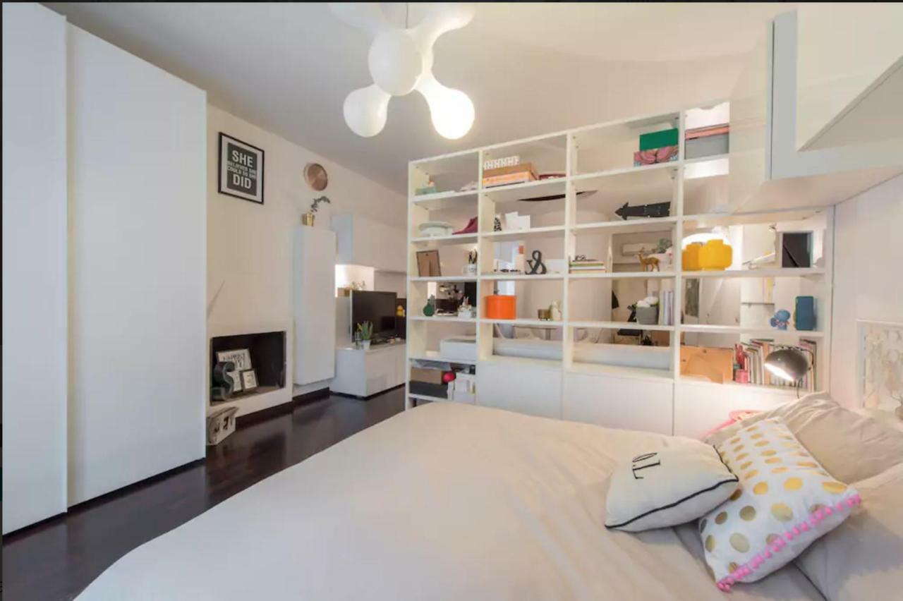 Lovely Apartment In The Heart Of Milan Bagian luar foto