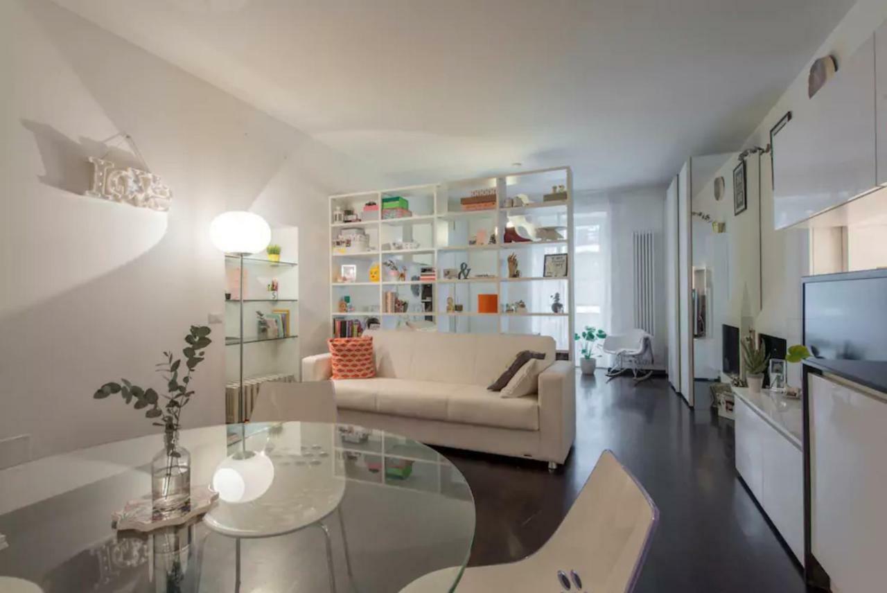 Lovely Apartment In The Heart Of Milan Bagian luar foto